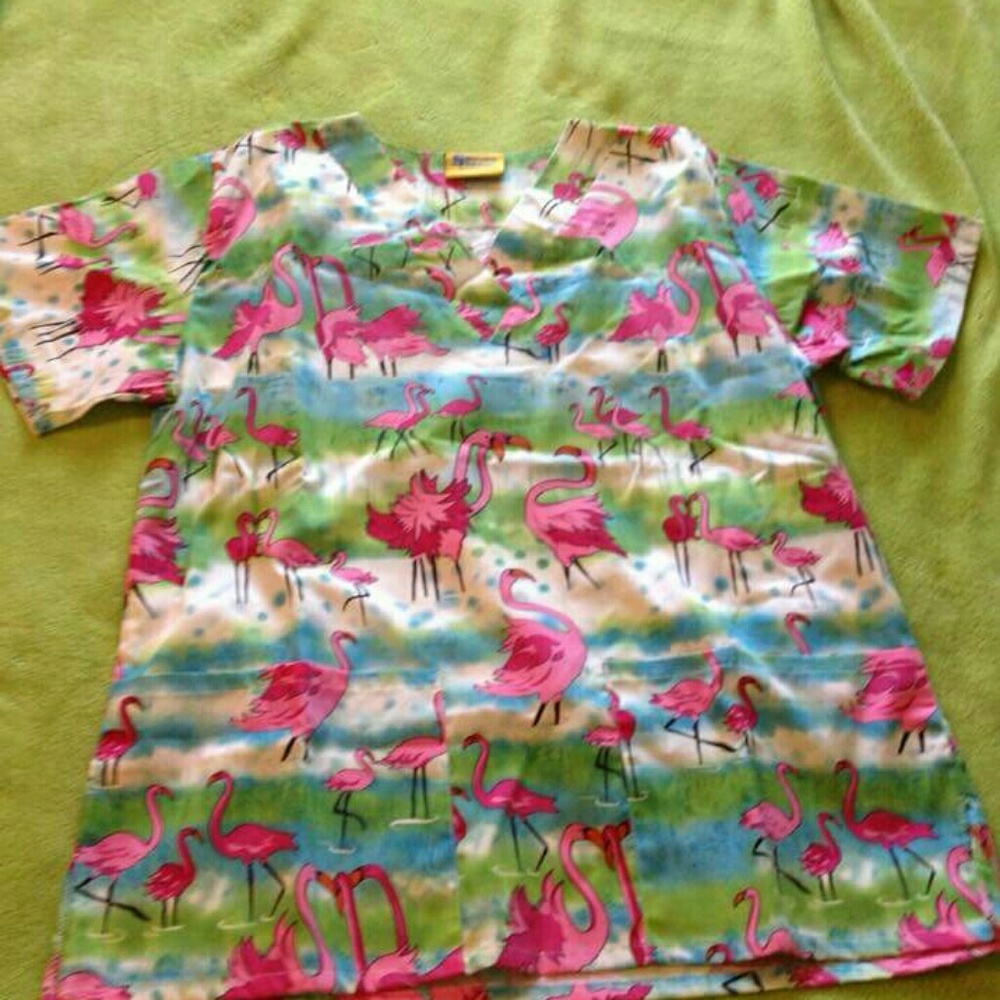 Scrubs Station top size small